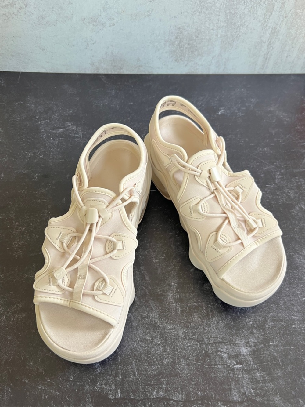 Nike Air Max Koko Sandal - Beige / Sand - Size 8
